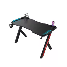 Učitajte sliku u preglednik galerije, RGB Gaming radni stol
