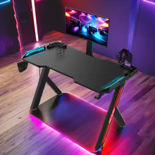 Učitajte sliku u preglednik galerije, RGB Gaming radni stol
