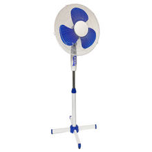 Učitajte sliku u preglednik galerije, Stojeći ventilator s 3 brzine – 40 cm

