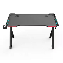 Učitajte sliku u preglednik galerije, RGB Gaming radni stol

