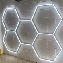 Učitajte sliku u preglednik galerije, Hexagon LED rasvjeta za garaže i radionice (122x244 cm)
